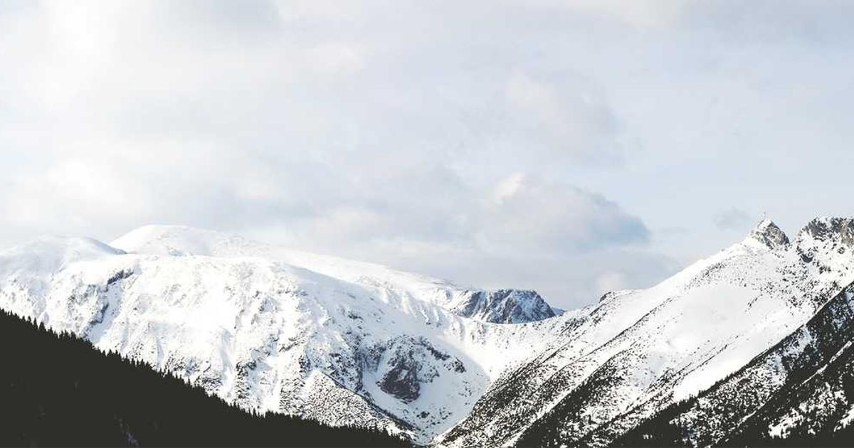 Teaching Children to Hear From God: Discernment and Listening Prayer